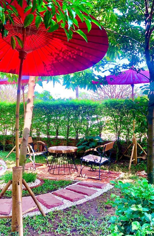 Baan Lhang Wangh บ้านหลังวัง Phitsanulok Eksteriør bilde